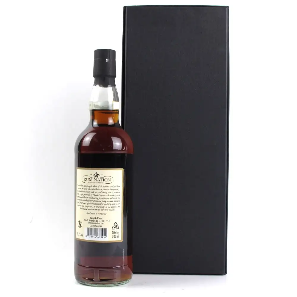 Hochauflösendes Bild von Rum Nation Clarendon Jamaica Supreme Lord VIII 1991