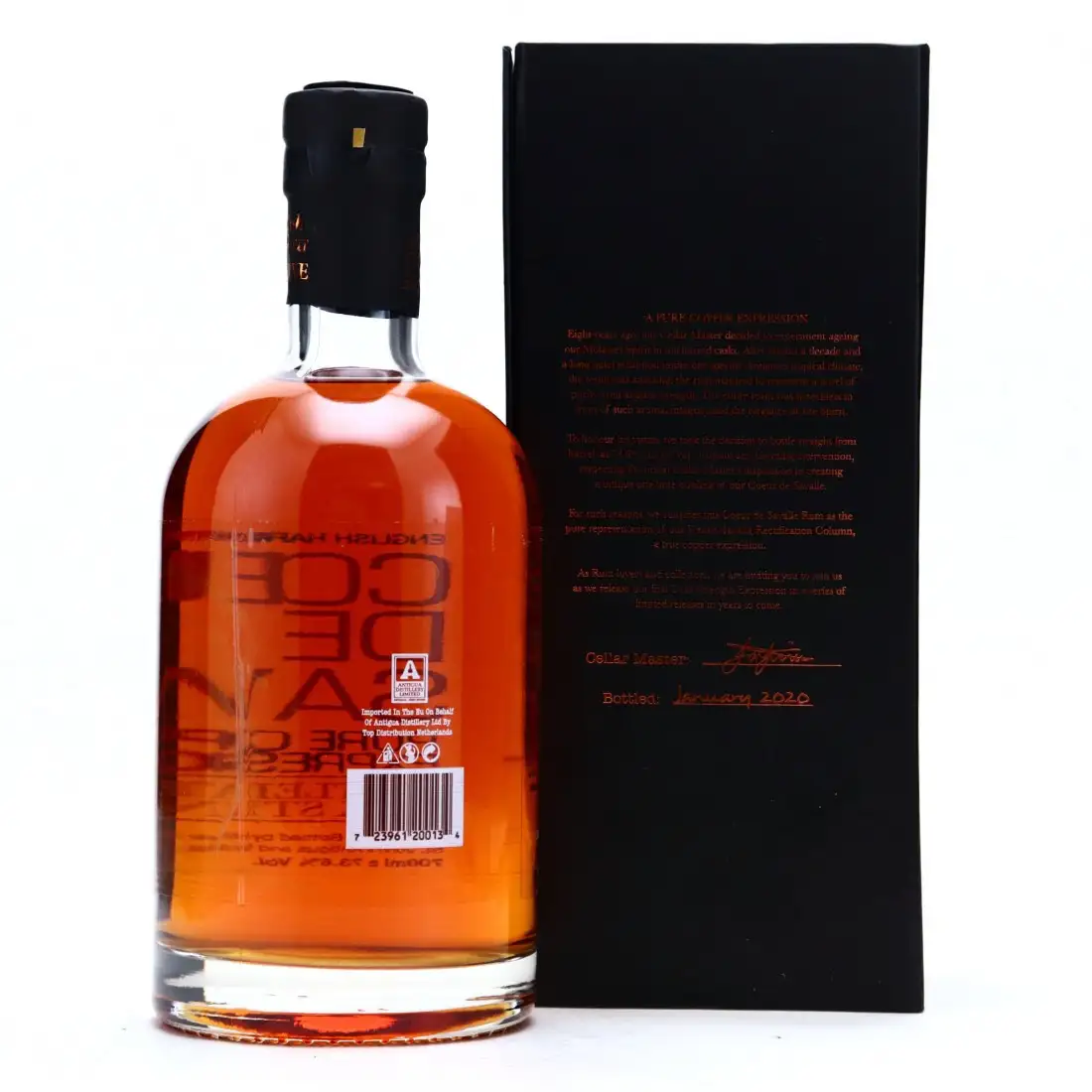 Hochauflösendes Bild von The Antigua Distillery English Harbour Coeur de Savalle