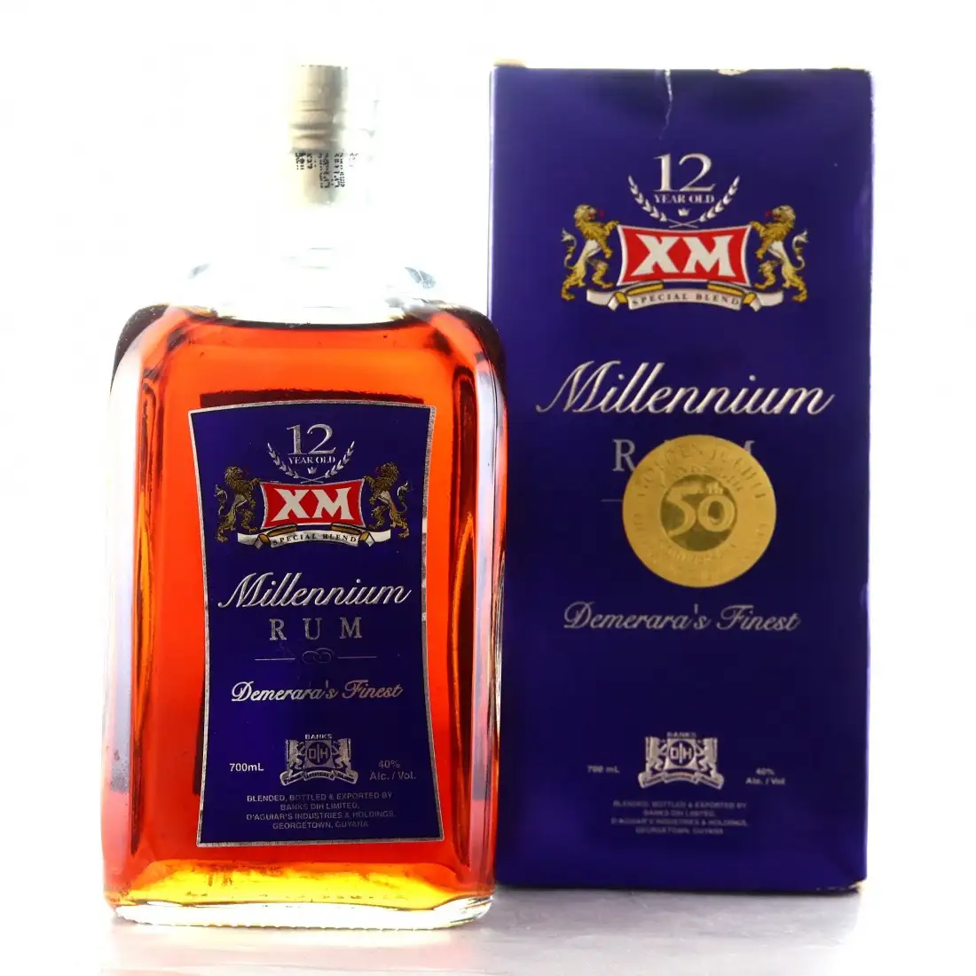 Image haute résolution de XM Millennium Rum 12 Years