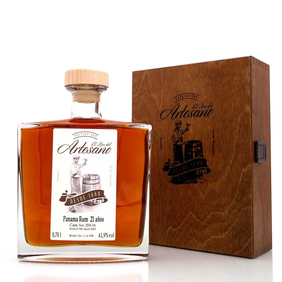 Hochauflösendes Bild von El Ron del Artesano Panama Rum 21 Años 1999