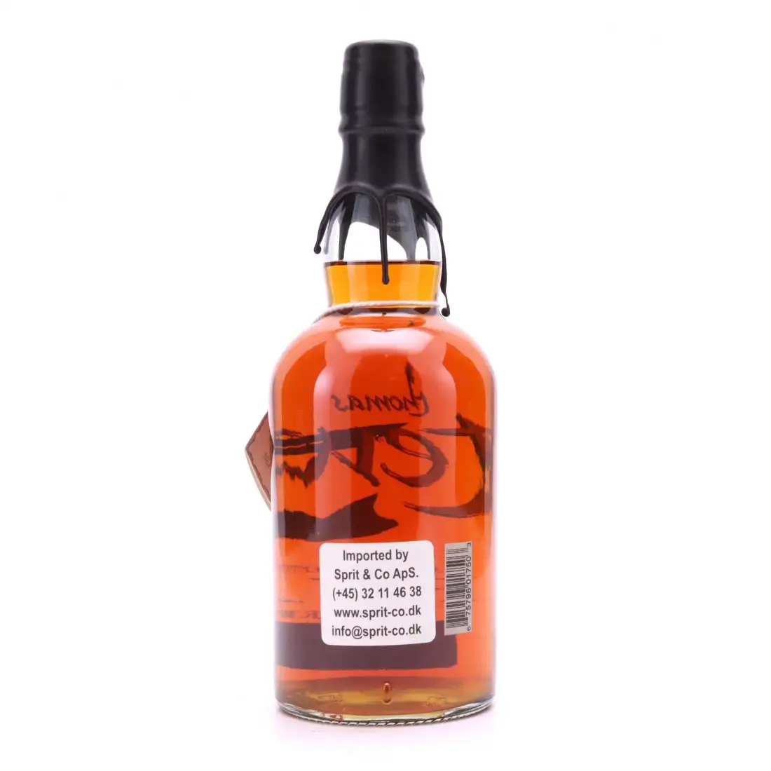 Bottle of Newport Distilling Company Thomas Tew