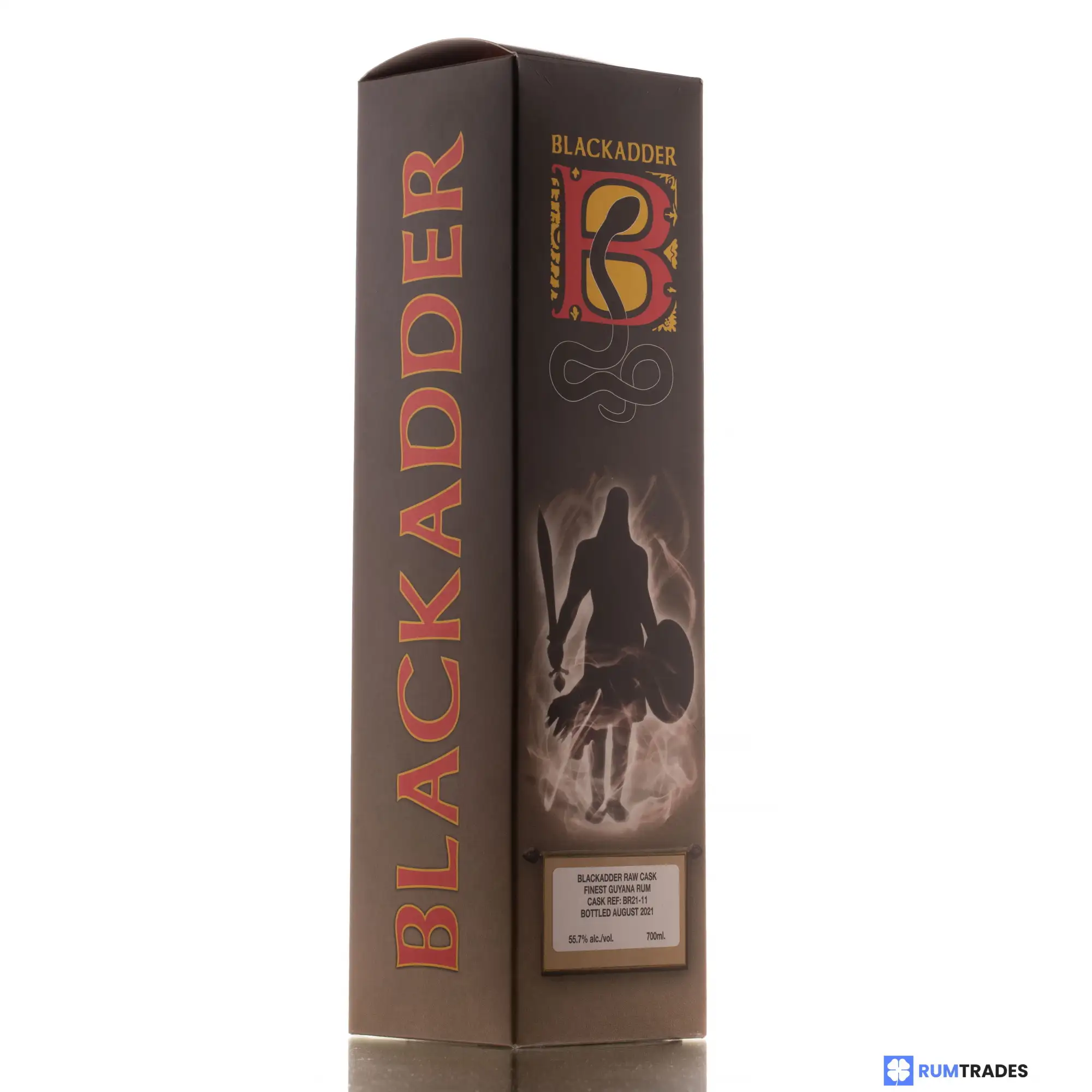 Hochauflösendes Bild von Blackadder Diamond Raw Cask Rum 2011