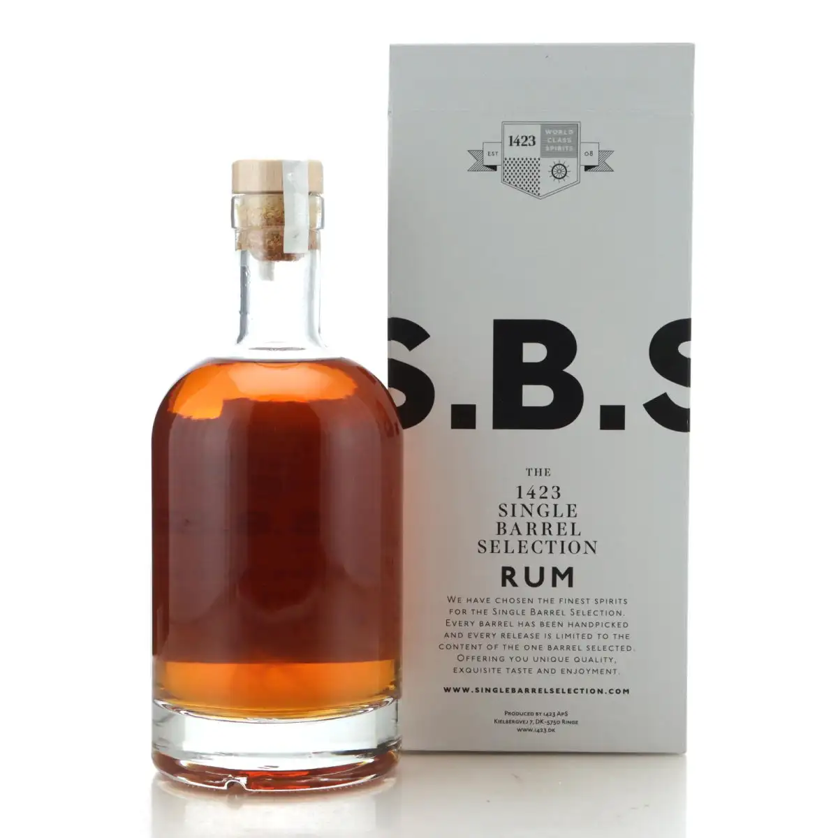 Hochauflösendes Bild von The Antigua Distillery S.B.S Antigua 2015 (Whisky &amp; Rum Ijmuiden)