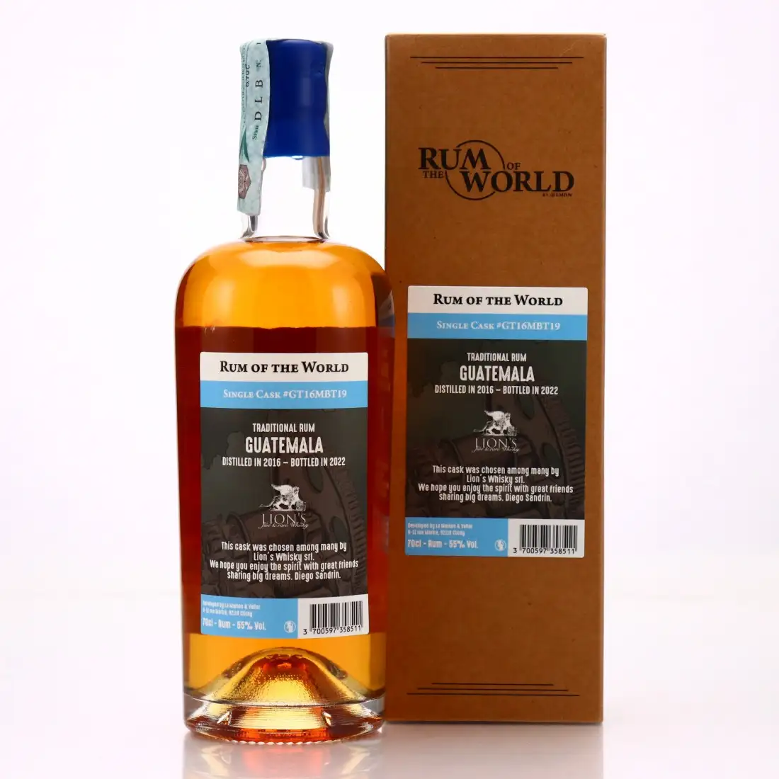 Hochauflösendes Bild von Fine Spirits Rum of the World Lion's Fine & Rare Whisky 2016