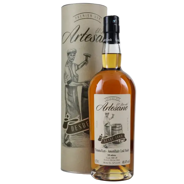 Bottle of El Ron del Artesano Amontillado Cask Finish 2012