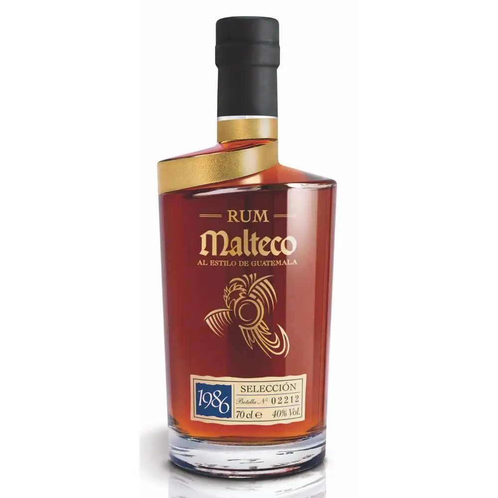 Bottle of Malteco Seleccion 1986