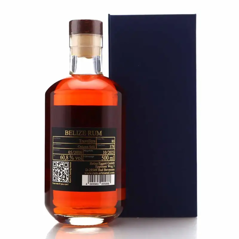 Hochauflösendes Bild von Travellers RA Belize Rum 2006