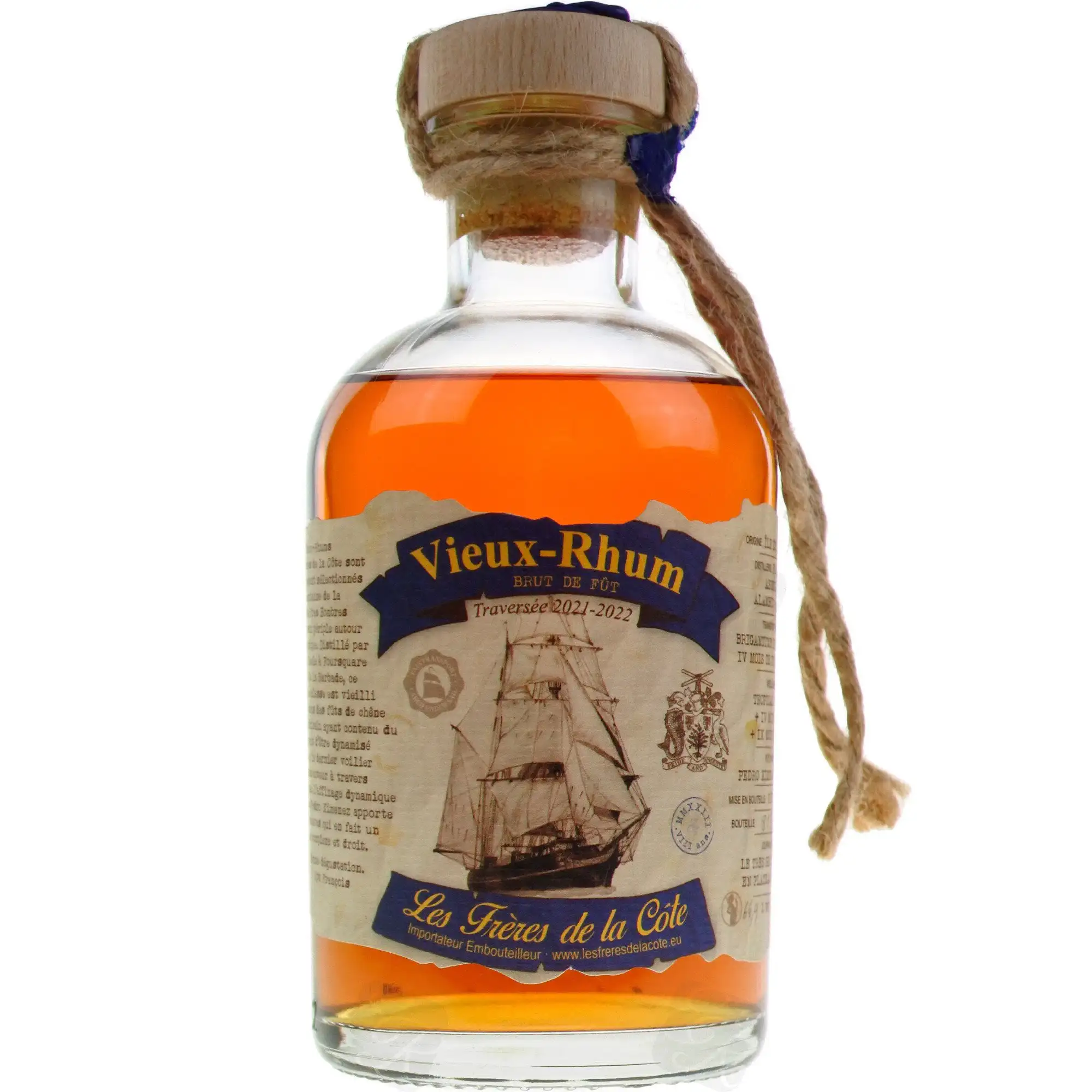 Bottle of Les Frères de la Côte Foursquare Vieux-Rhum des Frères de la Côte 2014