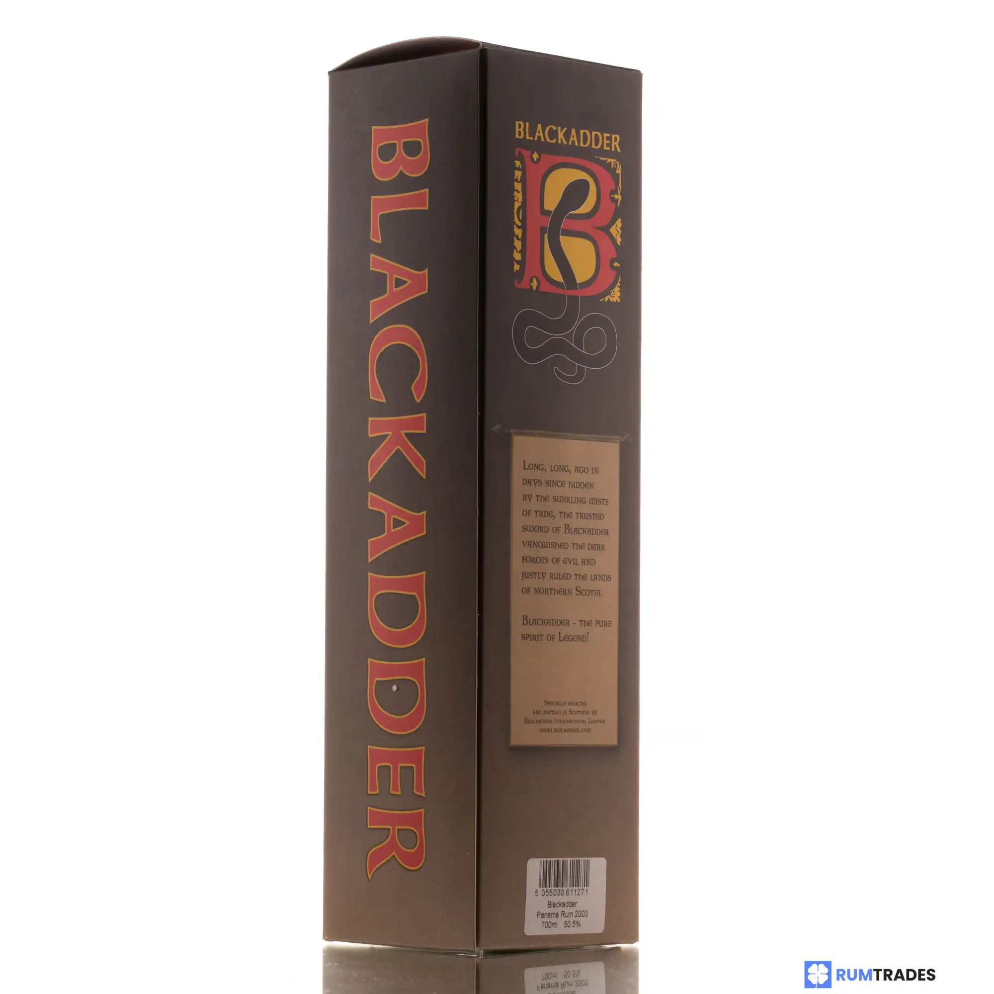 Hochauflösendes Bild von Blackadder Raw Cask Rum Finest Panama Rum 2005