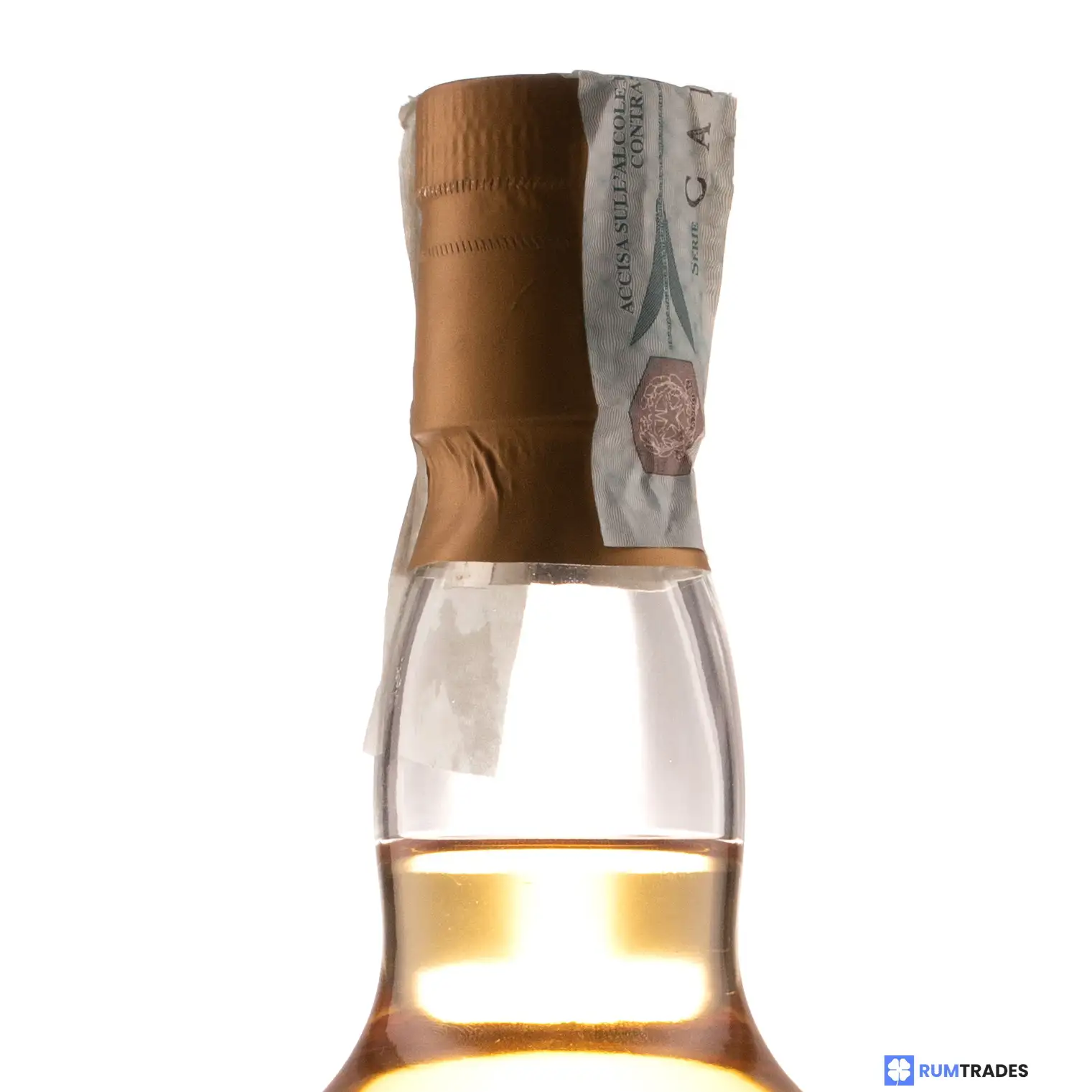 Hochauflösendes Bild von Balan Diamond Family Selection Demerara Rum 2002