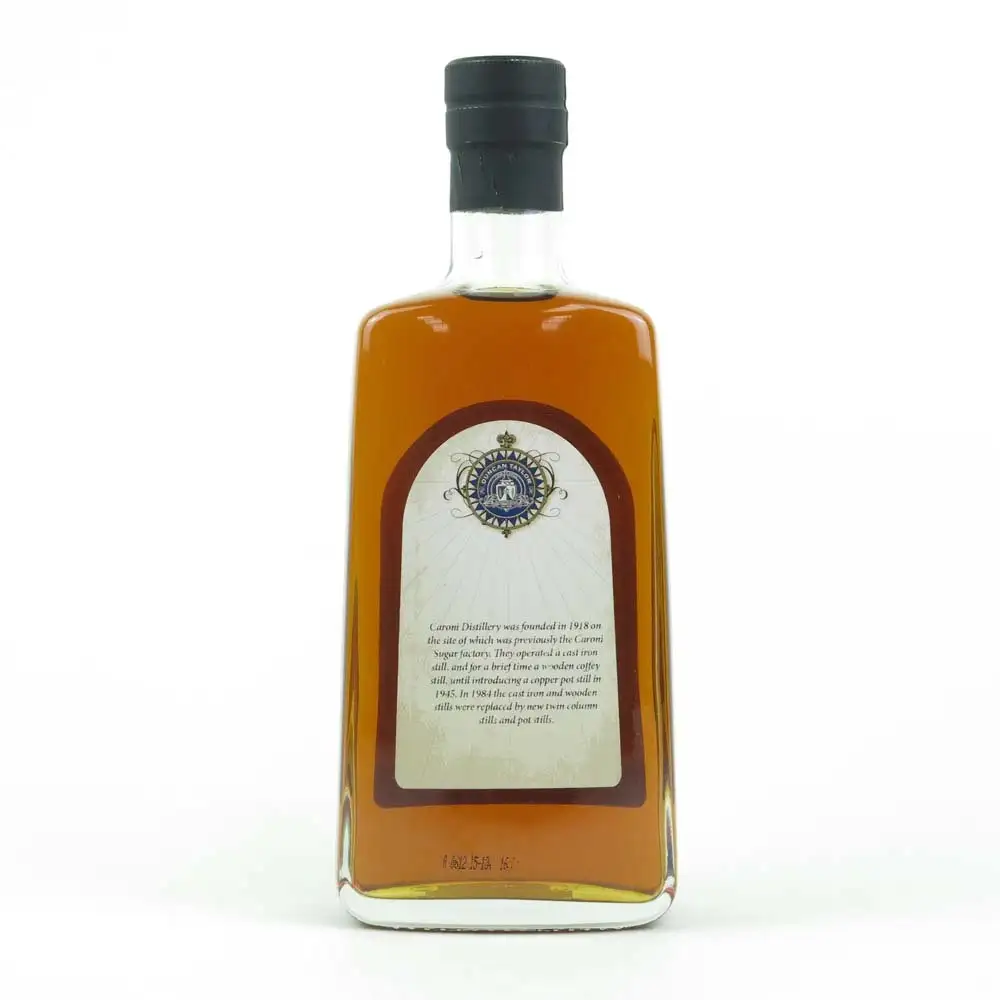 Hochauflösendes Bild von Duncan Taylor Caroni Single Cask Rum HTR 1997
