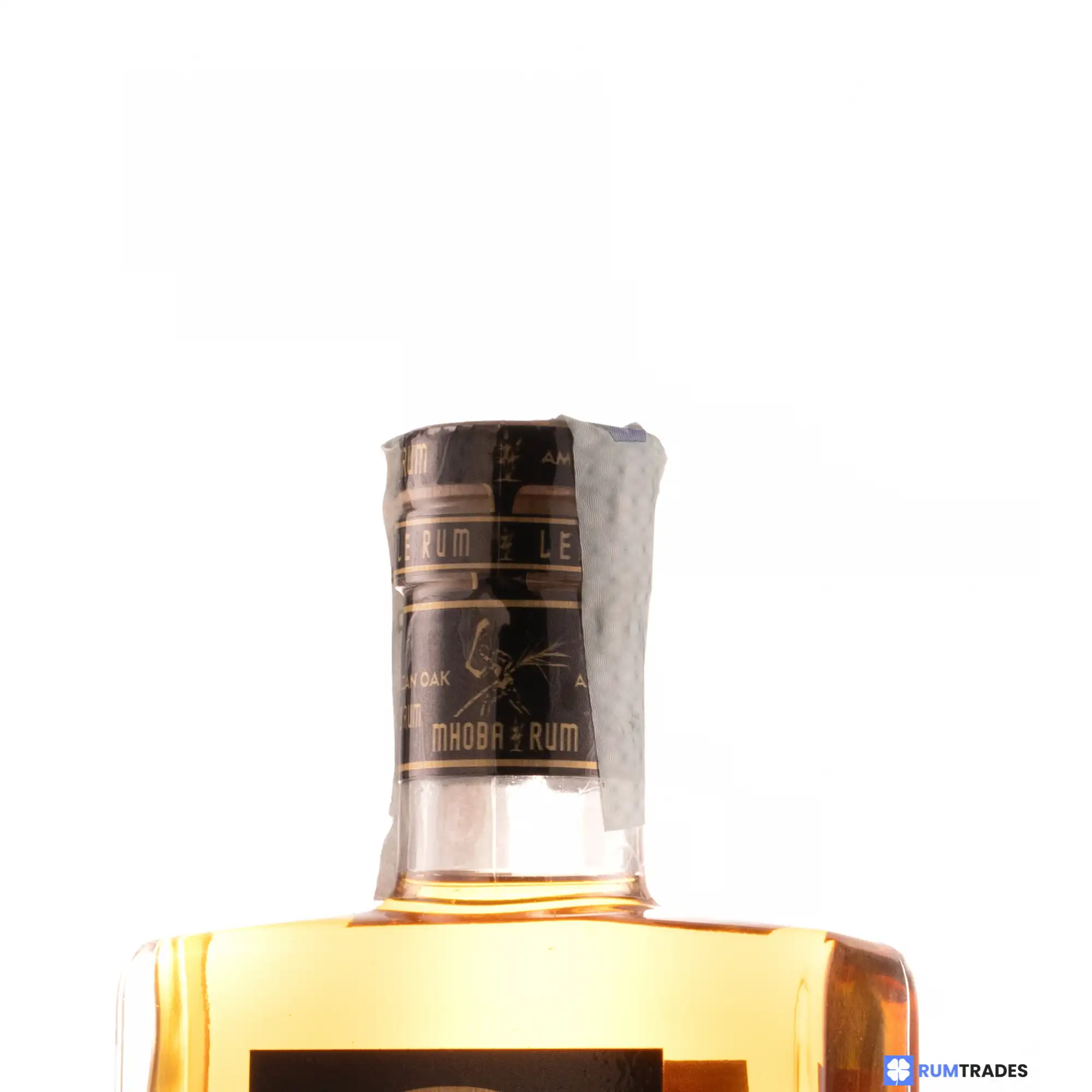 Hochauflösendes Bild von MHOBA American Oak Aged Rum 2022