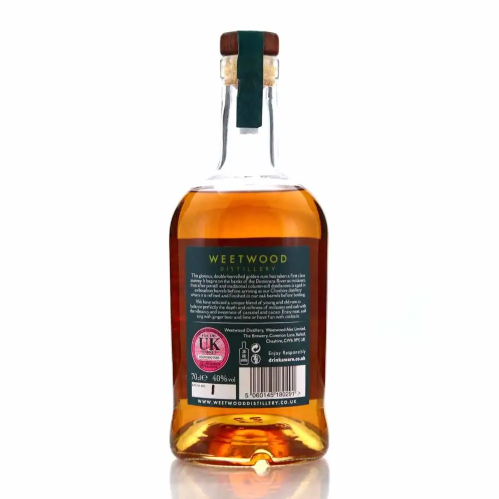 Hochauflösendes Bild von Weetwood Distillery Demerara Rum (Finished in Cheshire)