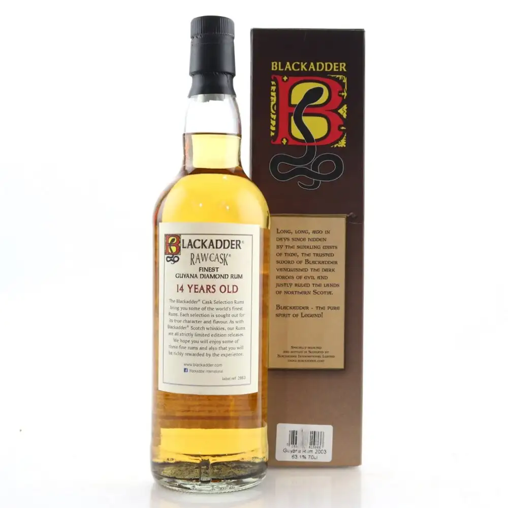 Hochauflösendes Bild von Blackadder Diamond Raw Cask Rum 2003
