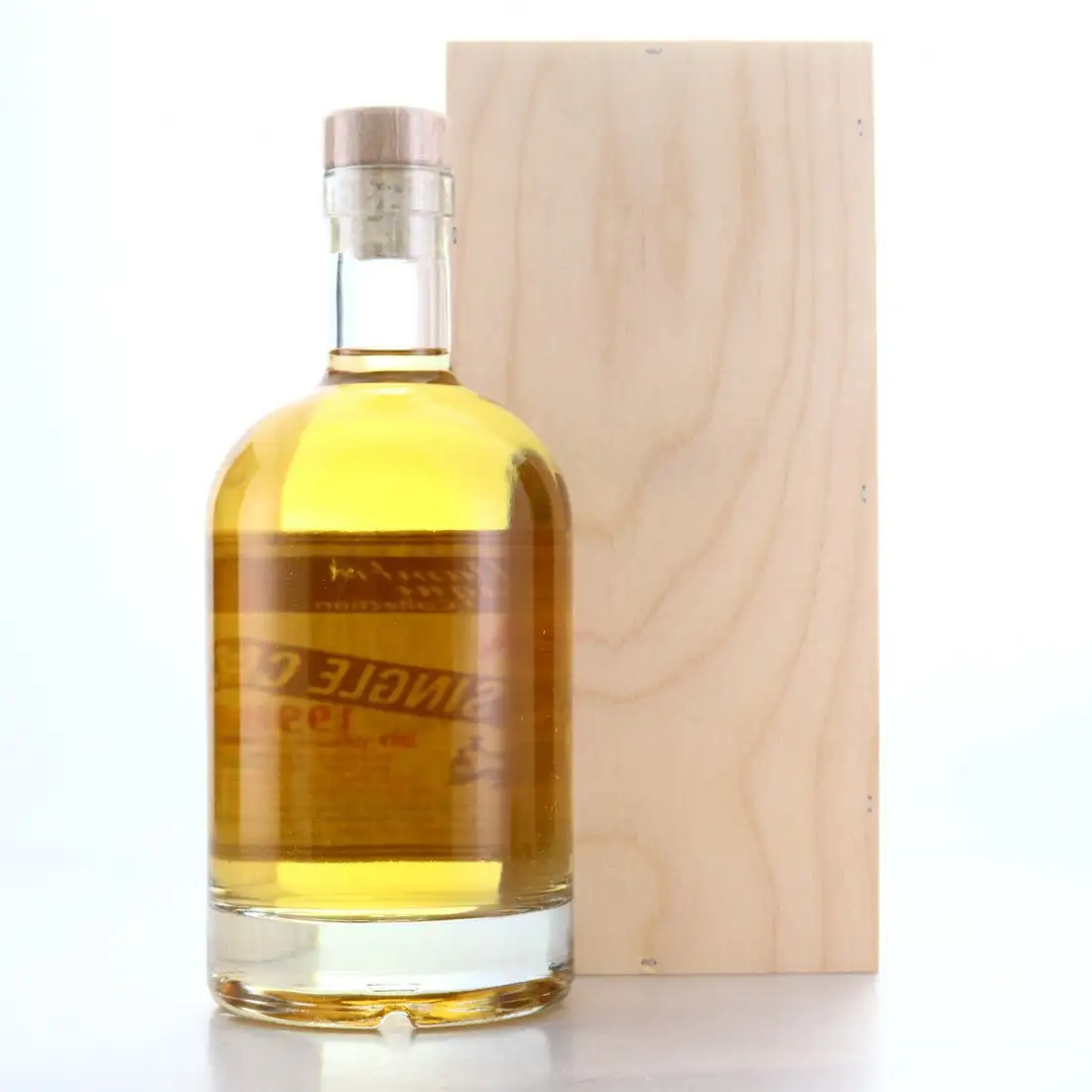 Hochauflösendes Bild von Alambic Hampden HLCF 1998