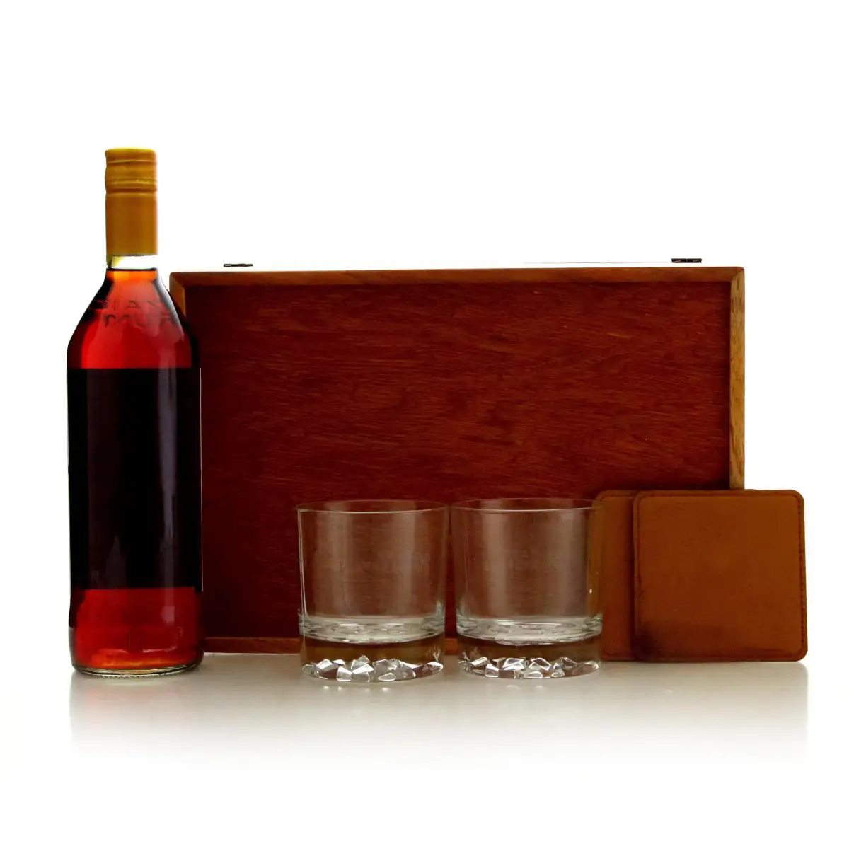 Hochauflösendes Bild von J. Wray &amp; Nephew LTD. Appleton Rare Reserve 2000