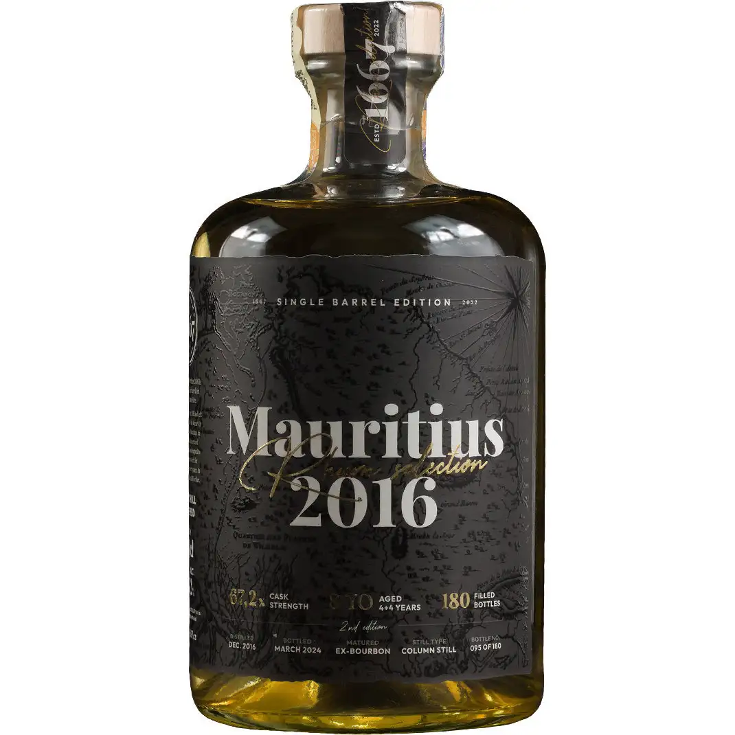 Bottle of 1667 Rare Rums Company Mauritius 2016
