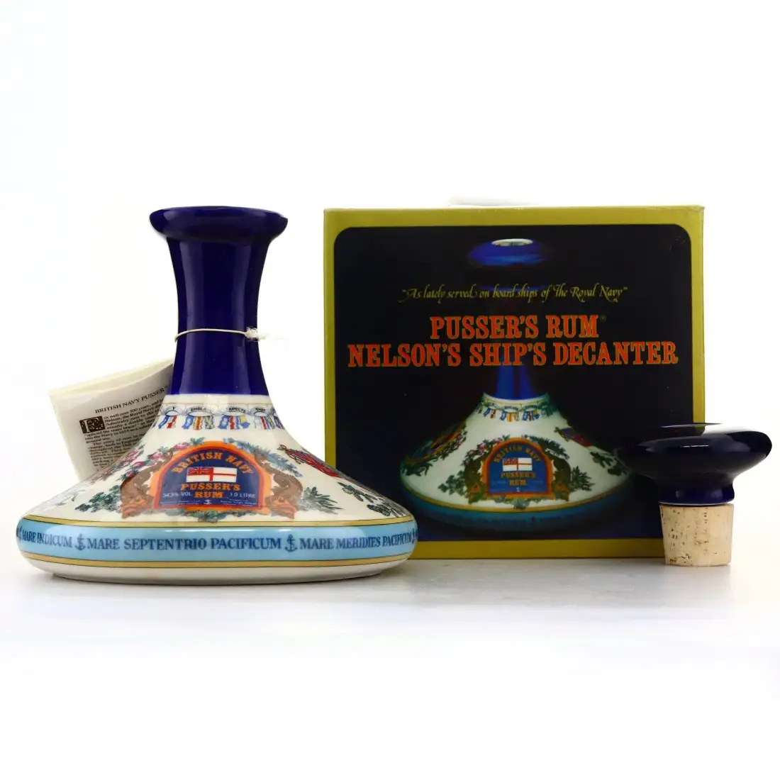 Bottle of Pusser‘s Rum Nelson’s Ship‘s Decanter