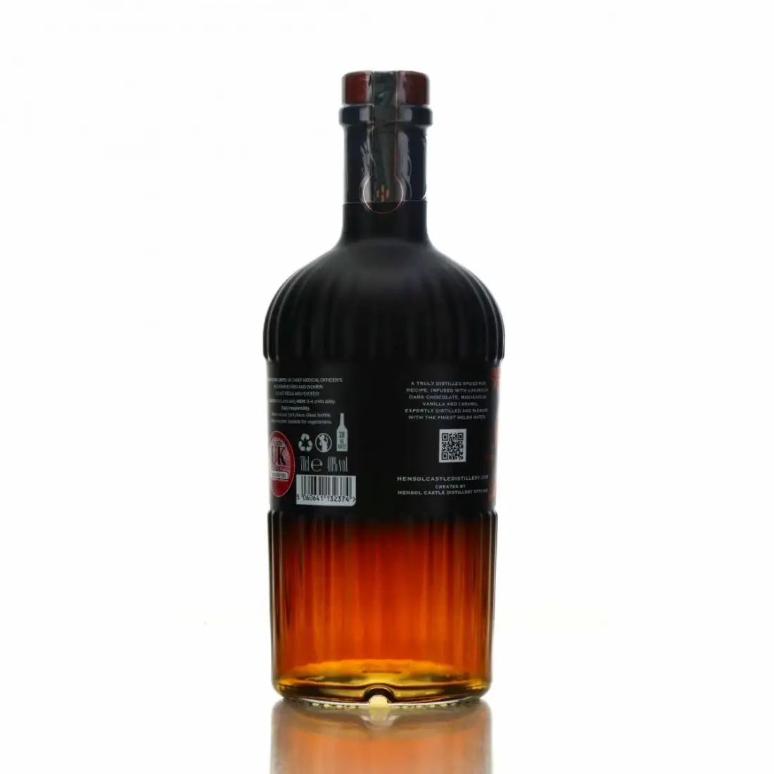 Hochauflösendes Bild von Hensol Castle Spiced Rum Spirit Drink