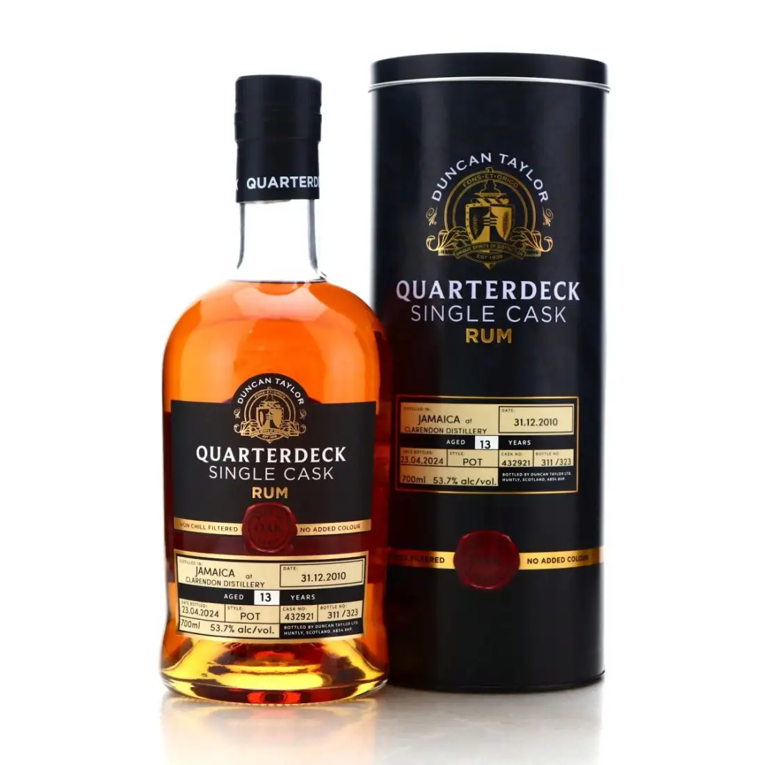 Hochauflösendes Bild von Duncan Taylor Clarendon Quarterdeck Single Cask Jamaica 2010