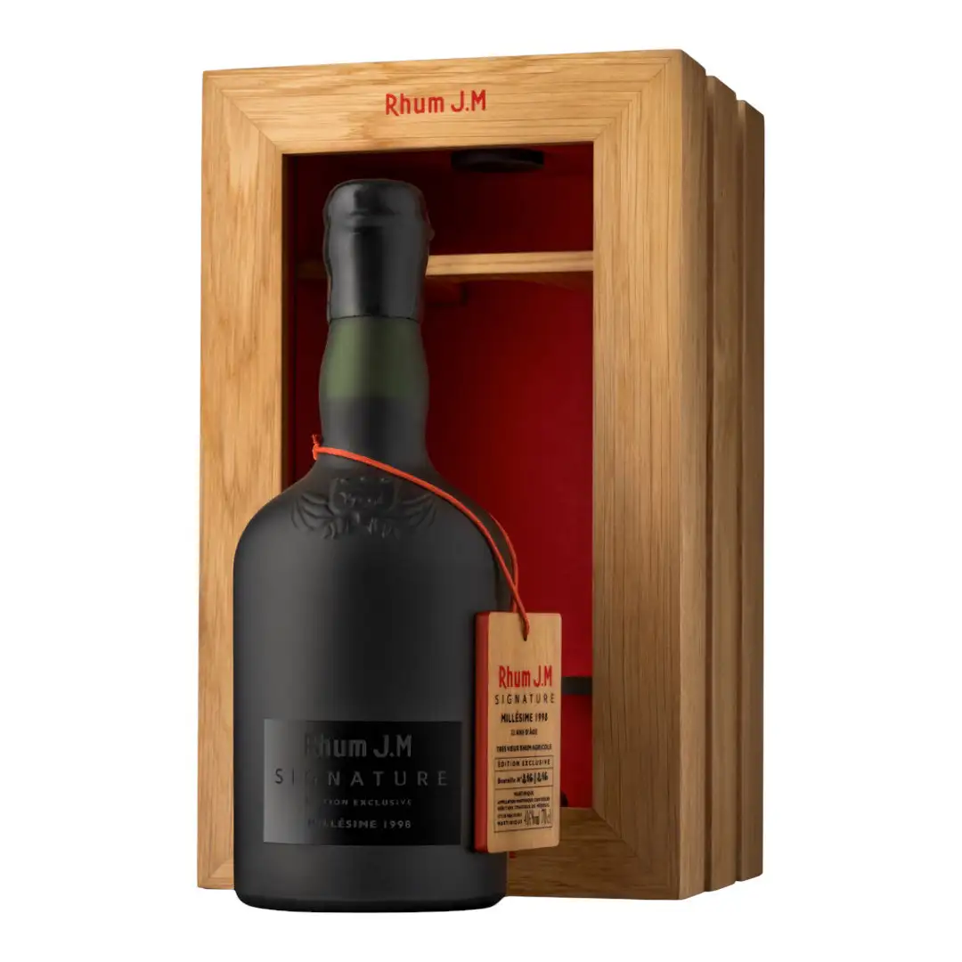 Bottle of Rhum J.M Signature (Trés Vieux Rhum Agricole) 1998