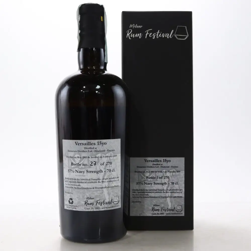 Hochauflösendes Bild von Milano Rum Festival & Barmetro Diamond (Versailles) 2003