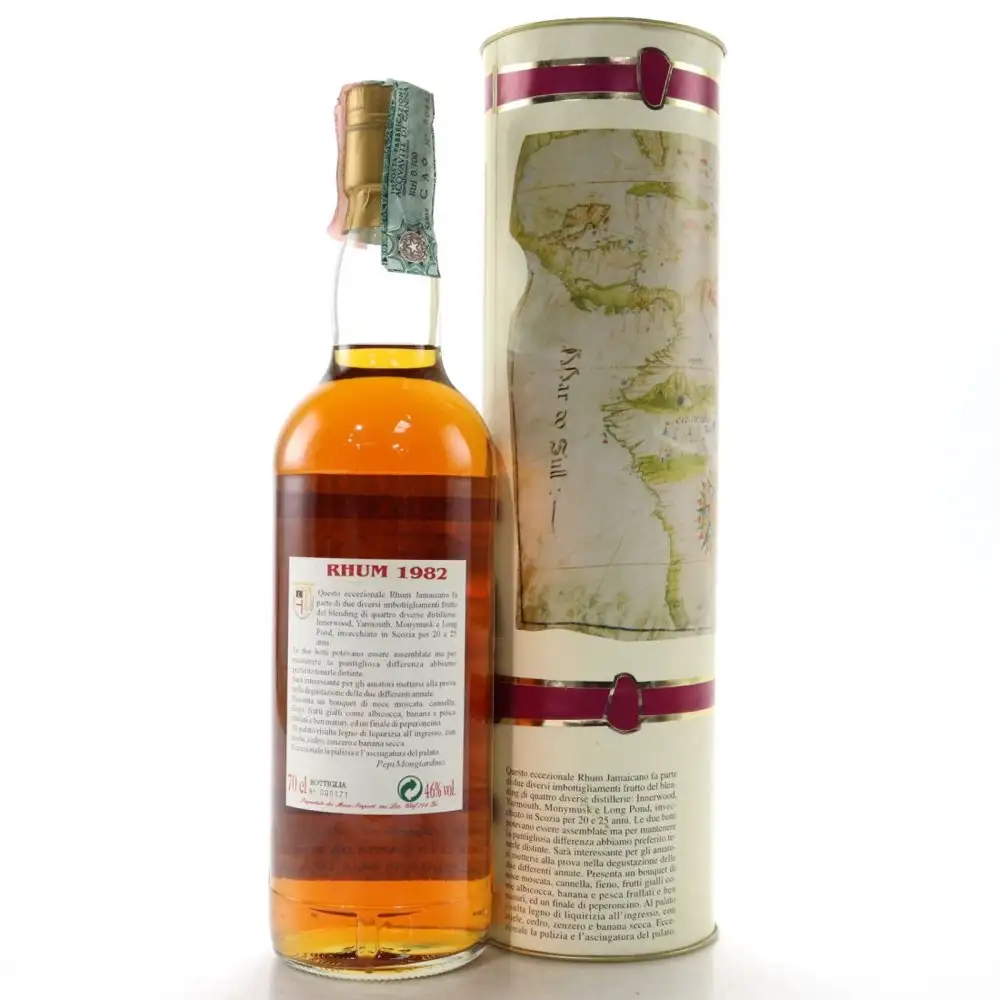 Hochauflösendes Bild von Moon Import Rhum Agricole Pot Still 1982