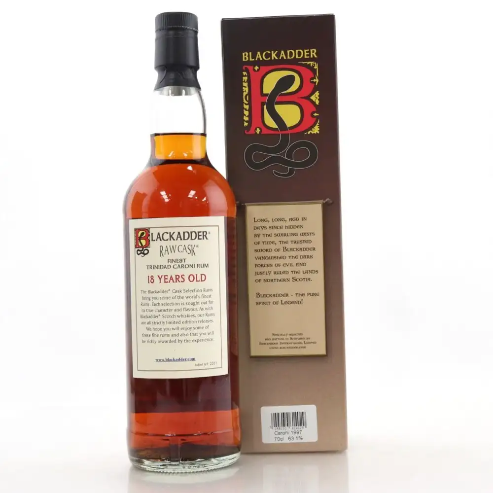 Hochauflösendes Bild von Blackadder Caroni Raw Cask Rum HTR 1997