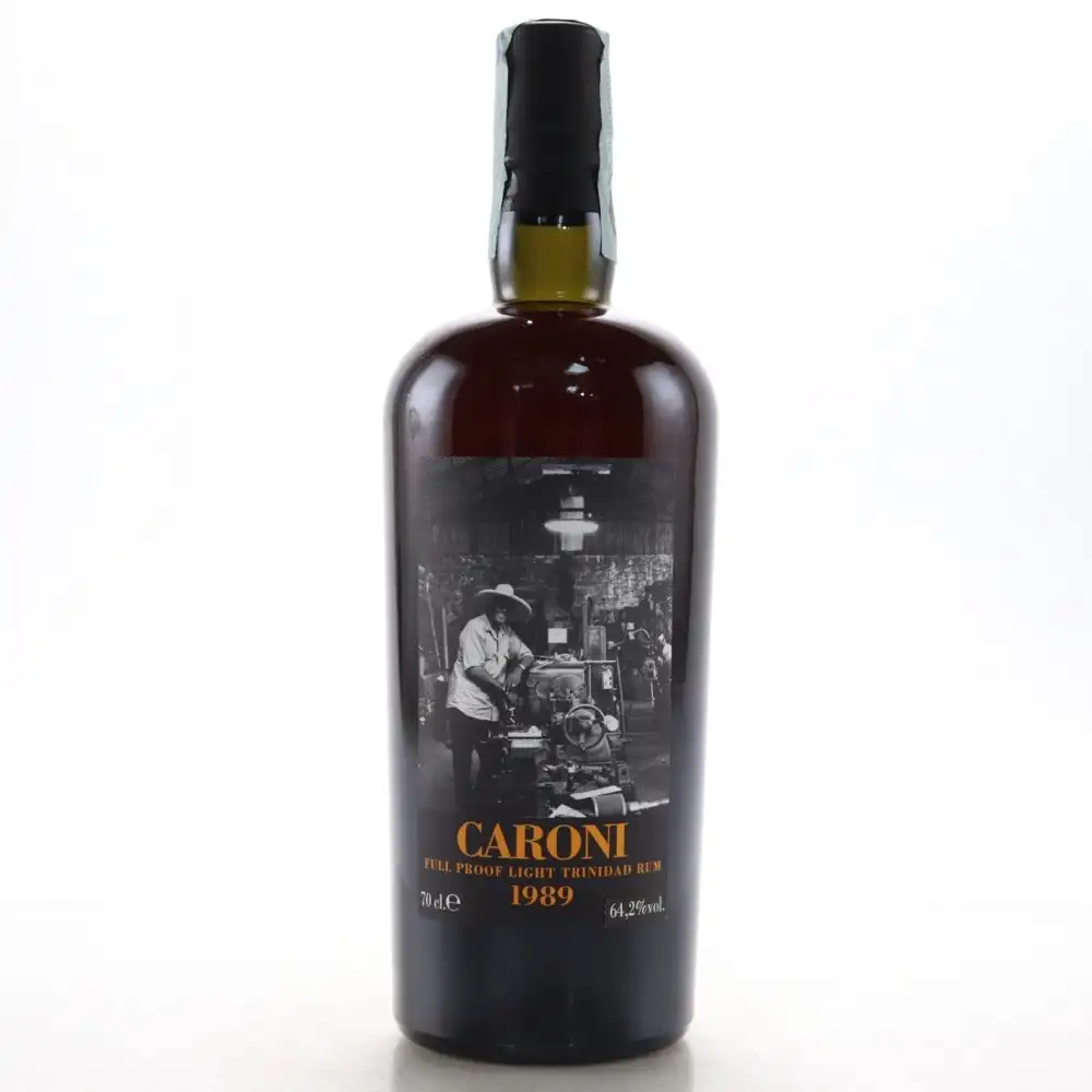Hochauflösendes Bild von Velier Caroni Light Trinidad Rum 1989