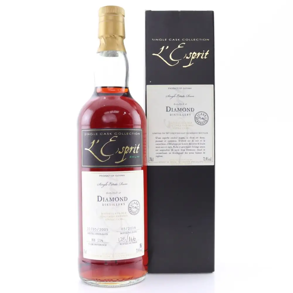 Bottle of Whisky & Rhum Diamond L‘Esprit 2005