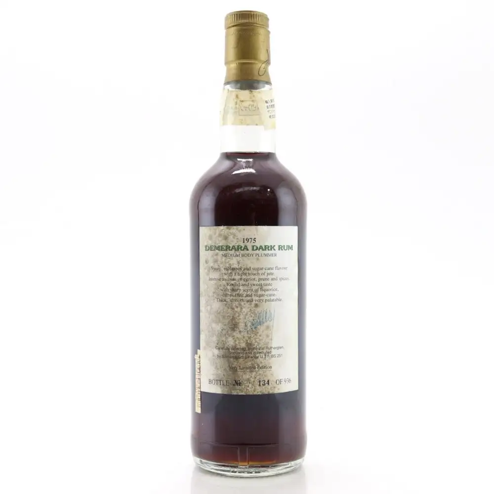 Hochauflösendes Bild von Samaroli Demerara Dark Rum 1975