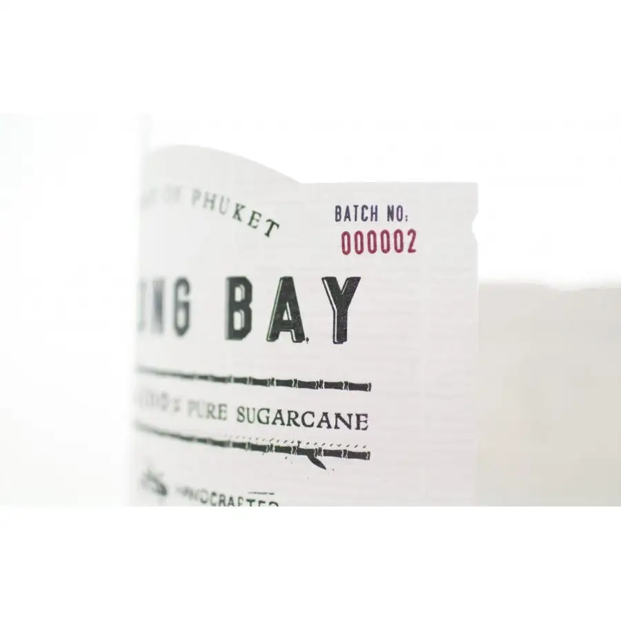 Hochauflösendes Bild von Chalong Bay Distillery The Spirit Of Phuket 2017