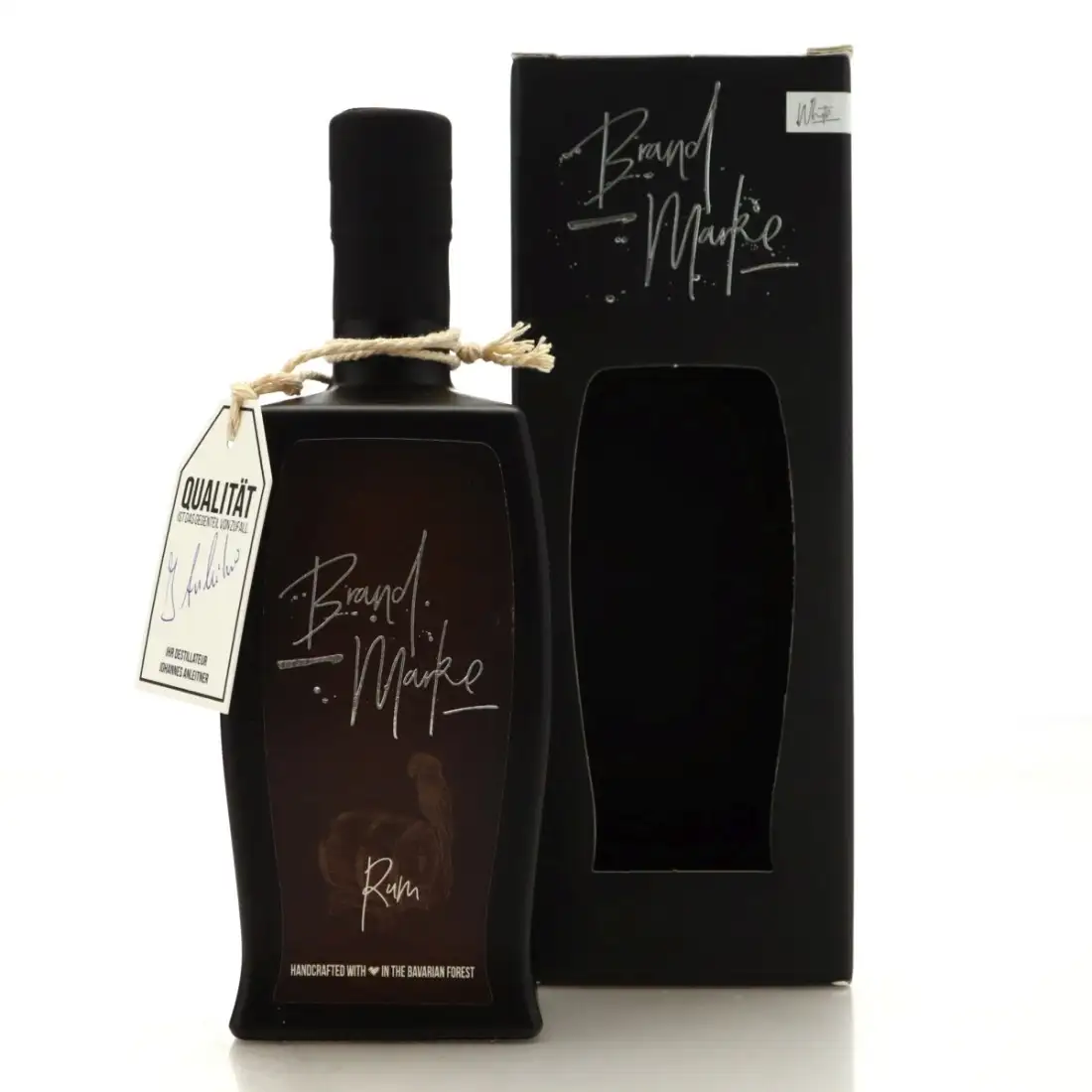 Hochauflösendes Bild von Brand Marke White Rum 2016