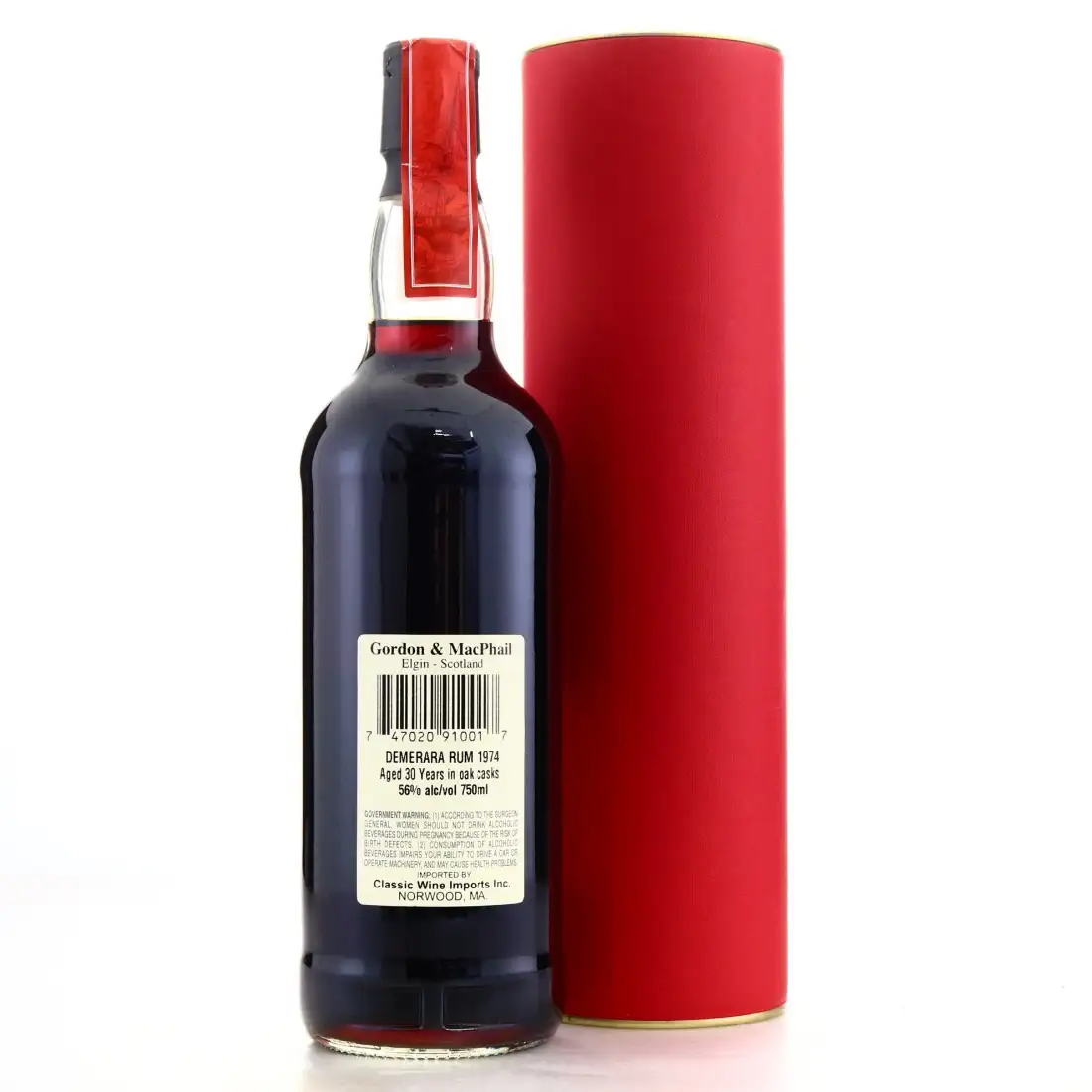 Hochauflösendes Bild von Gordon & MacPhail Demerara Rum (Park Avenue Liquor Shop) 1974