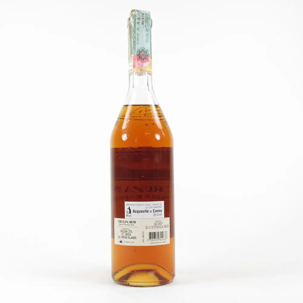 Hochauflösendes Bild von Cruzan Single Barrel Estate Rum
