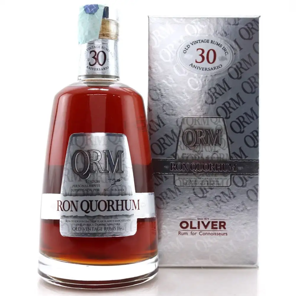 Bottle of Oliver & Oliver Ron Quorhum 30 Aniversario