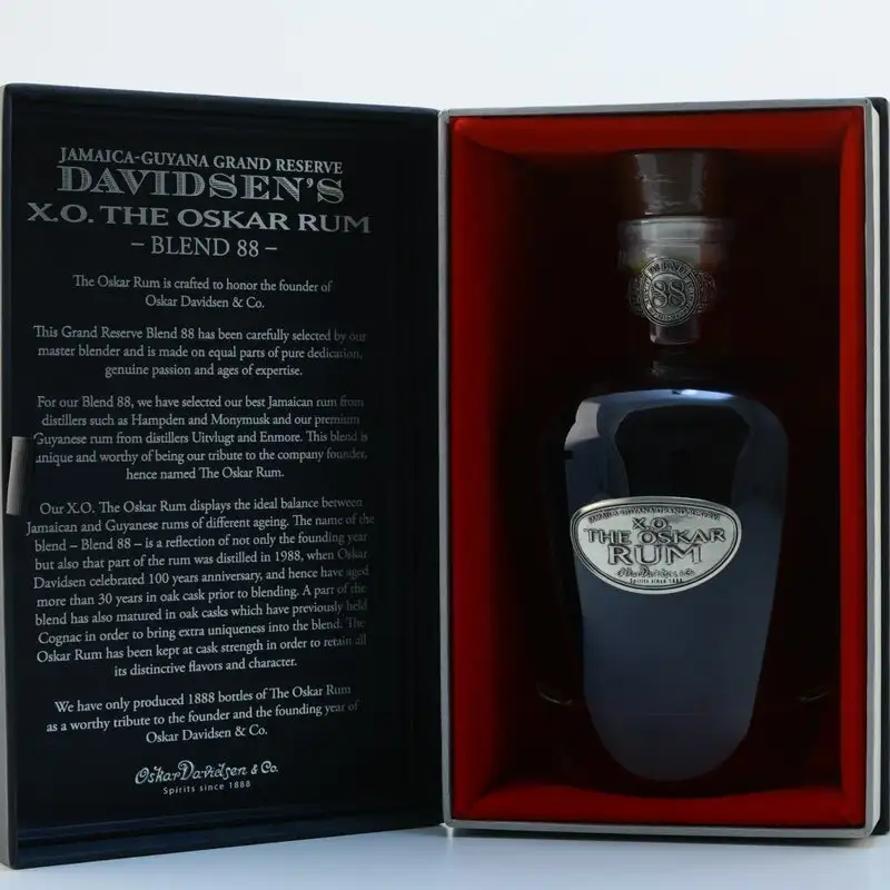 Bottle of Oskar Davidsen & Co Davidsen‘s X.O. The Oskar Rum Blend No. 88 1988
