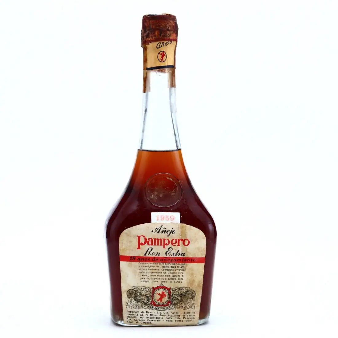 Bottle of Pampero Anejo Ron Extra 1959
