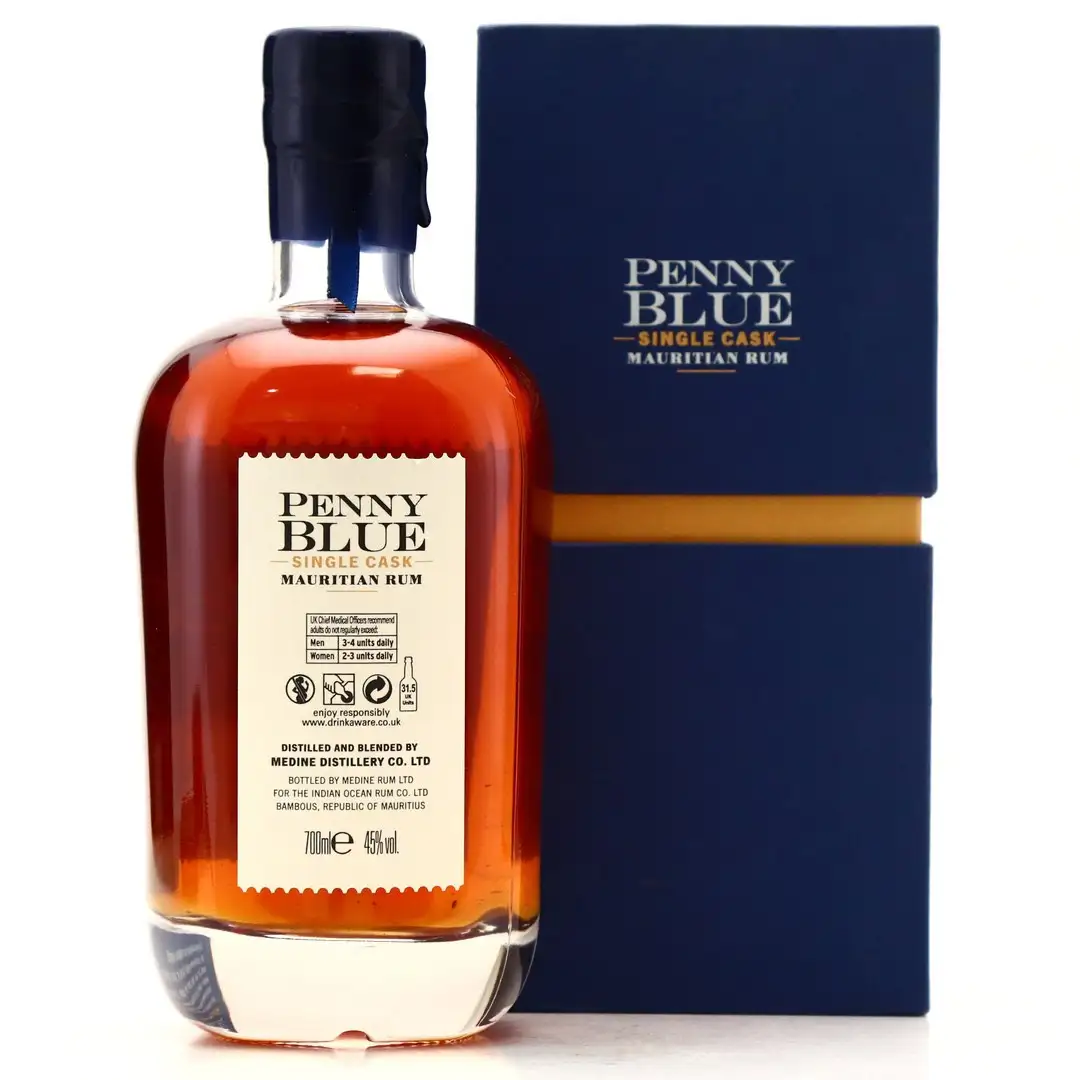 Hochauflösendes Bild von Medine Estate Penny Blue Single Cask 2006