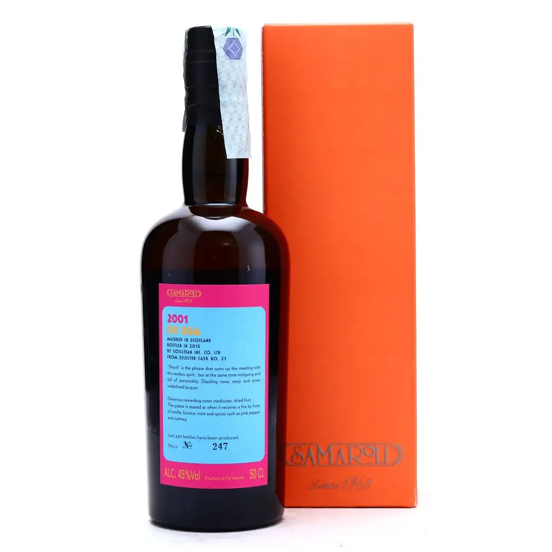 Hochauflösendes Bild von Samaroli South Pacific Fiji Rum 2001