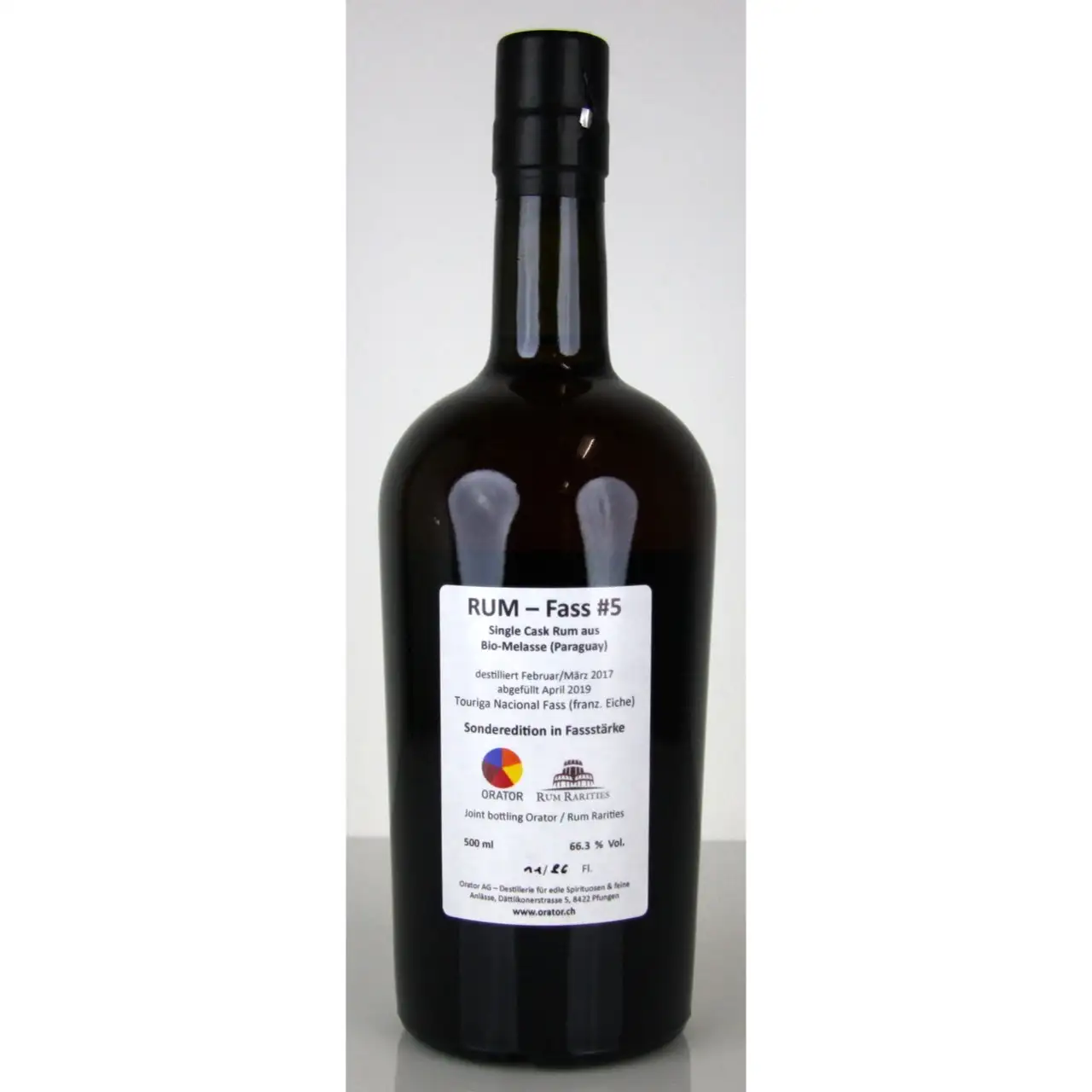 Hochauflösendes Bild von Rum Rarities Orator RUM - Fass #5 2017